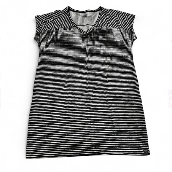 Title Nine Hiolani V Neck Dress - Painted Stripe - Picture 2 of 5